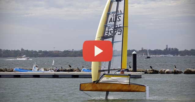 2016 Moth Australian Championship: Day1, Searching for pressure and staying on the foils