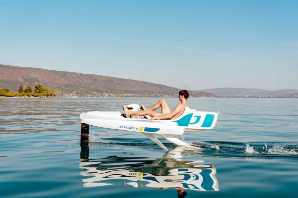 E-JETCYCLE EXPERIENCE